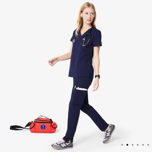 YOLA XS Figs skinny leg pant